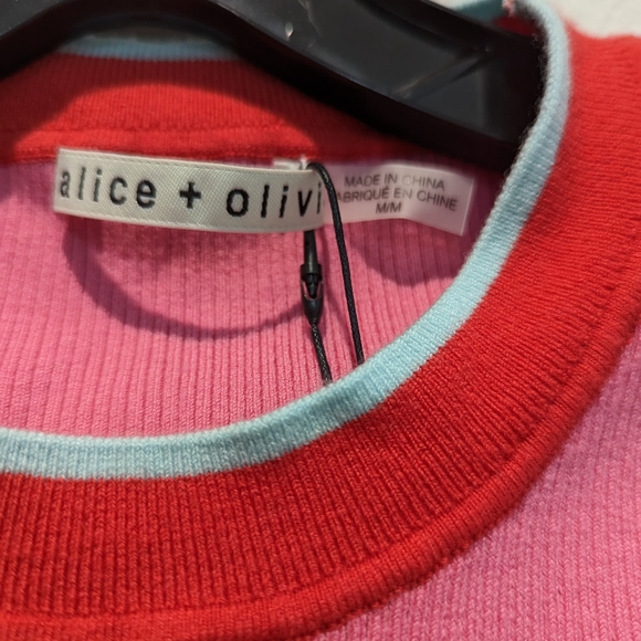 Alice + Olivia Westi Colorblocked Wool-Blend Top - Picture 5 of 11
